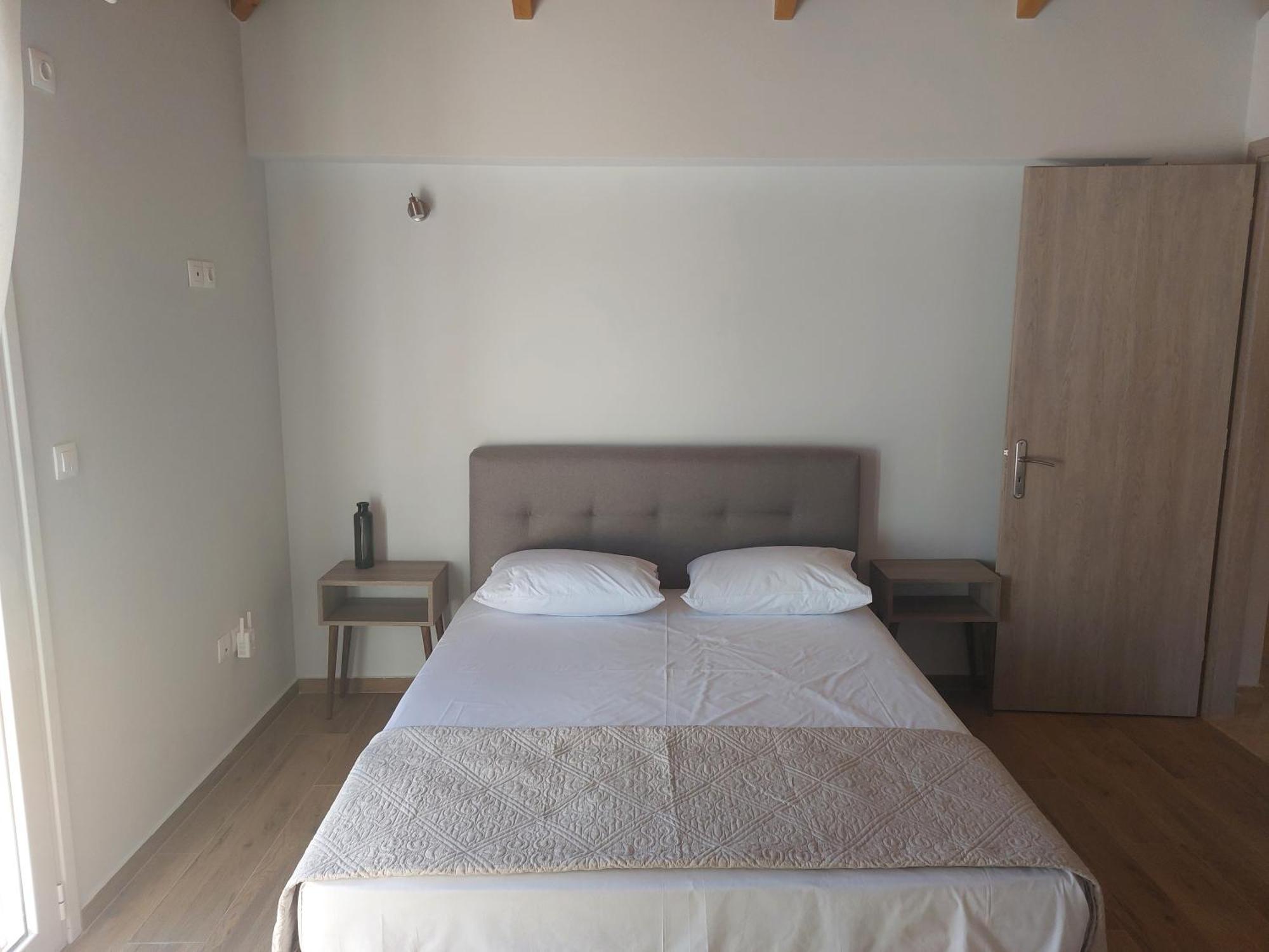 Kitron Apartment